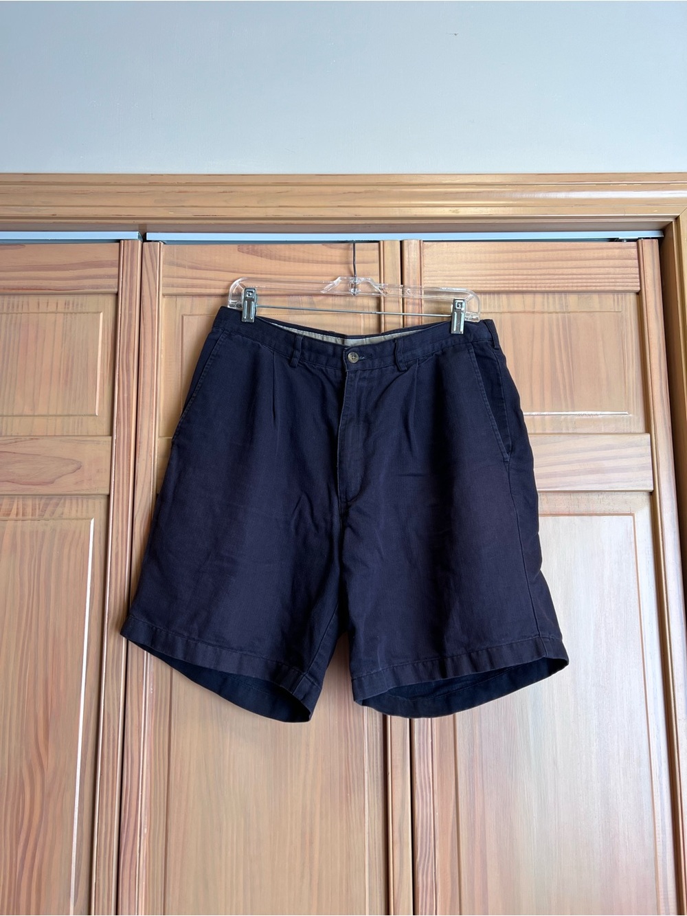 Gant men’s black shorts 33